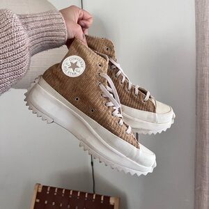 Platform Converse